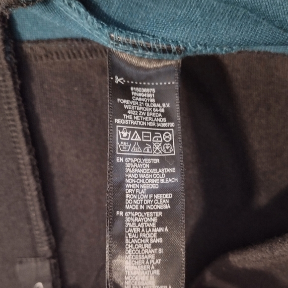 Forever 21 - High Rise Mini Skirt - Picture 5 of 6